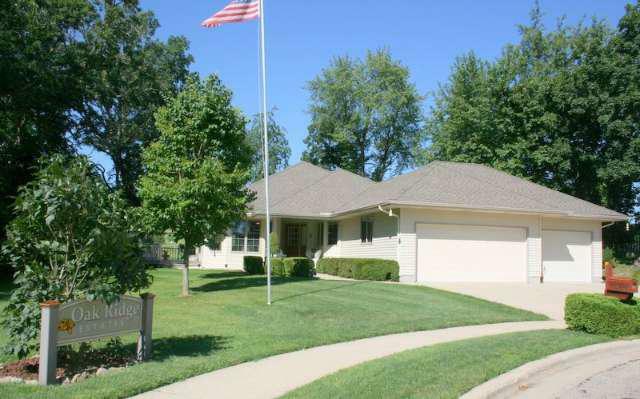 Property Photo:  107 Oak Ridge Court  WI 53531 