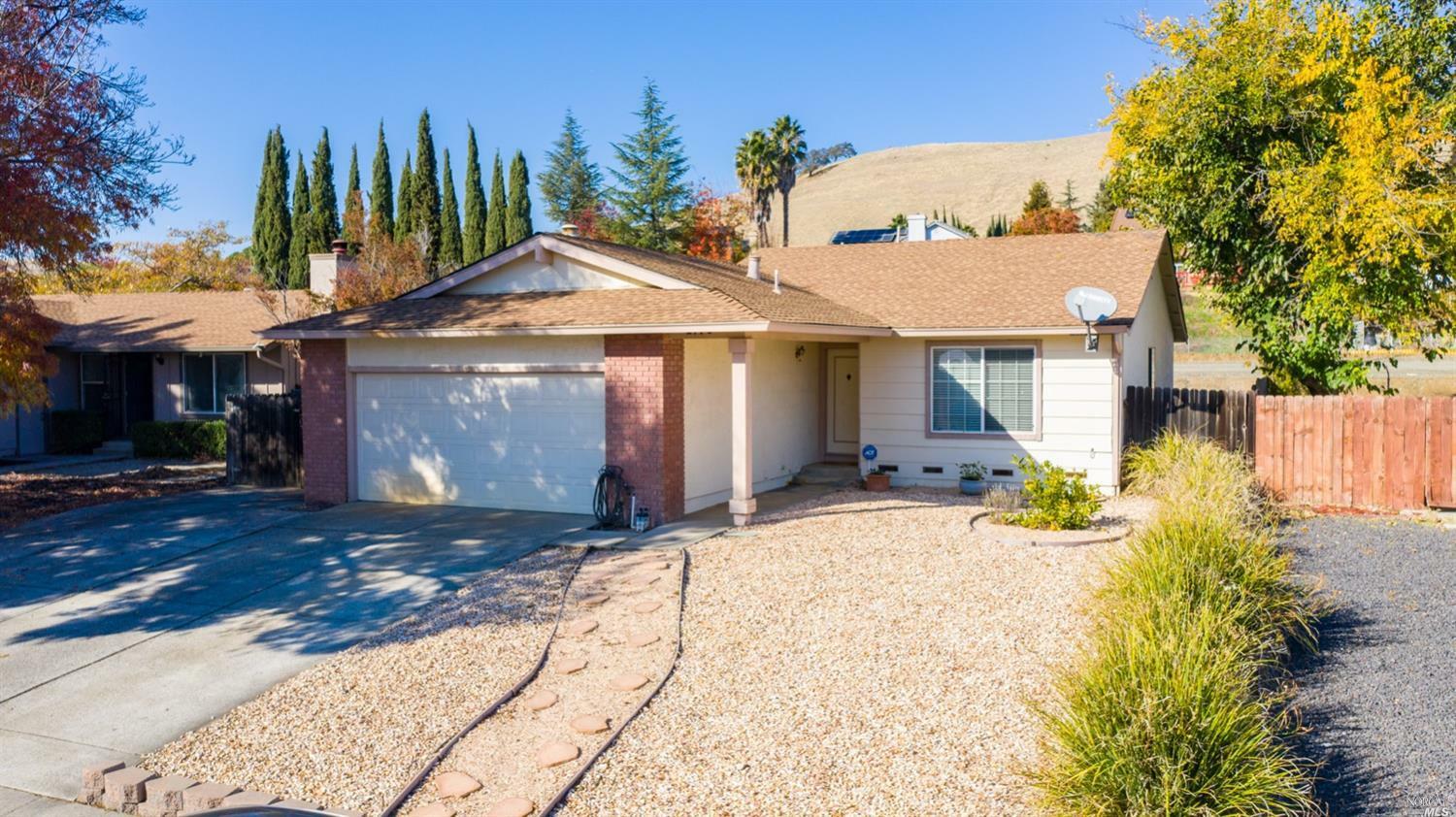 Property Photo:  2176 Greenfield Drive  CA 94534 