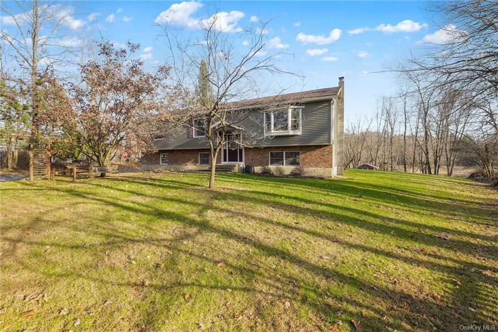 Property Photo:  211 River Road  NY 12586 