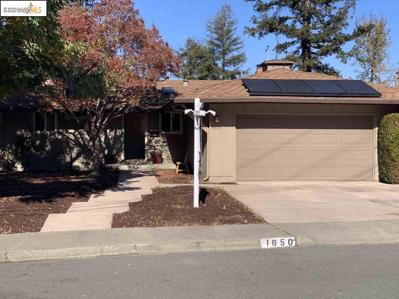 Property Photo: 1650 Saint Lawrence Way CA 94523