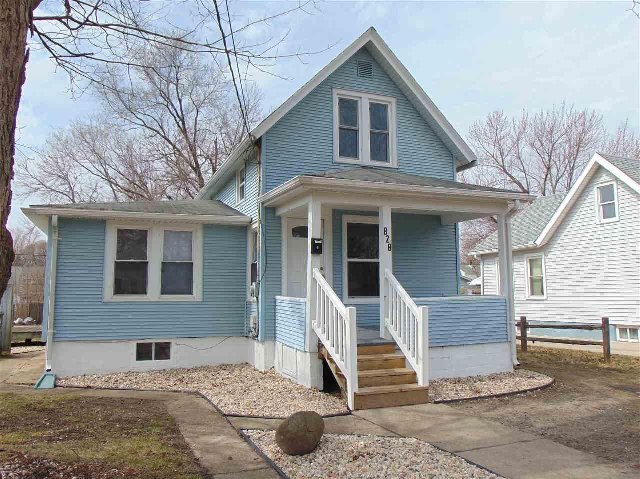 Property Photo:  828 McKinley Ave  WI 53511 