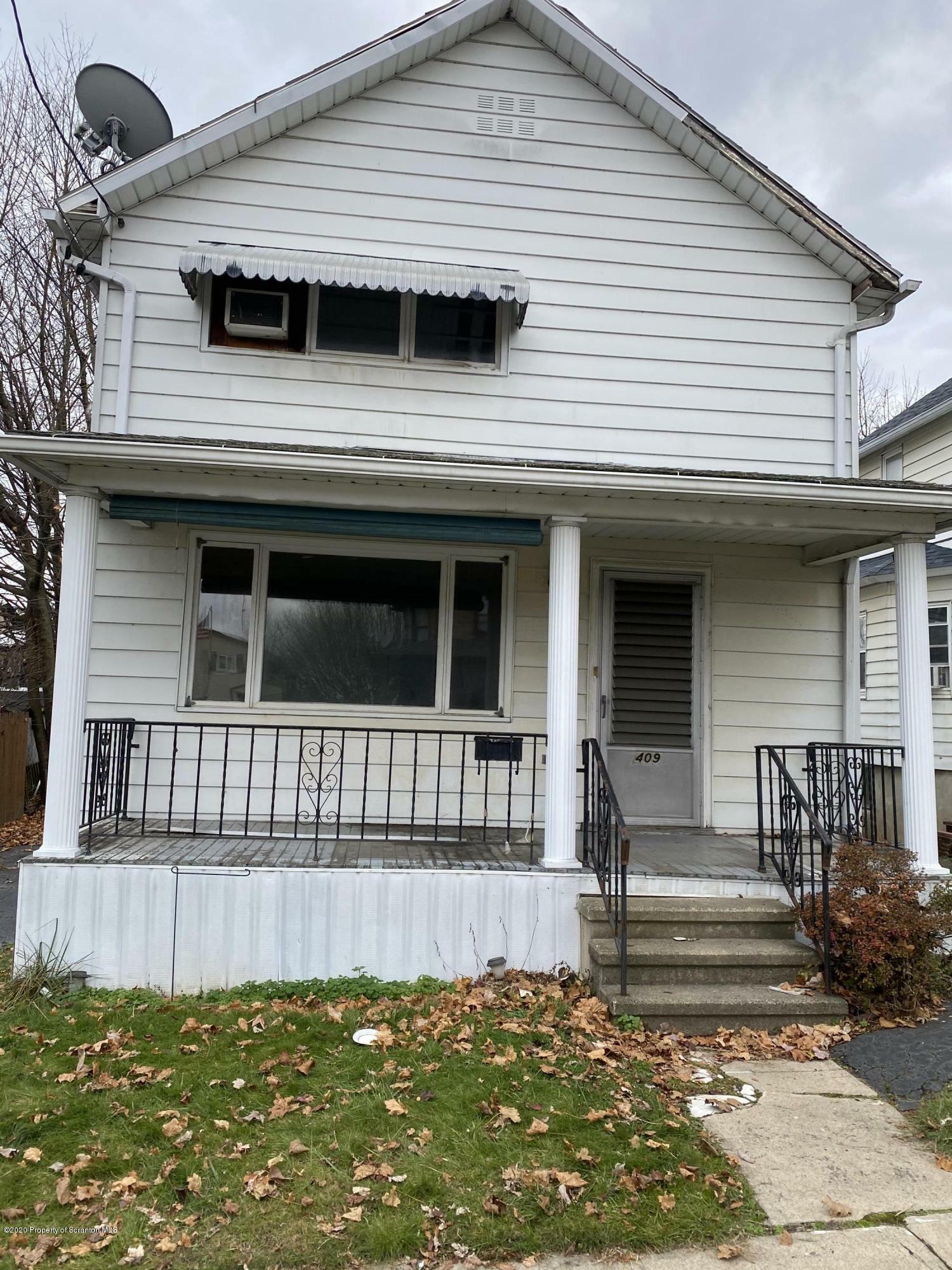 Property Photo:  409 Cleveland Street  PA 18447 