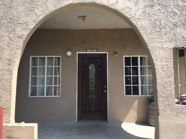 Property Photo: 1433 E 74th Street CA 90001