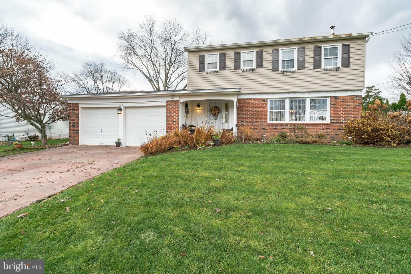 Property Photo:  166 Fletcher Drive  PA 19067 