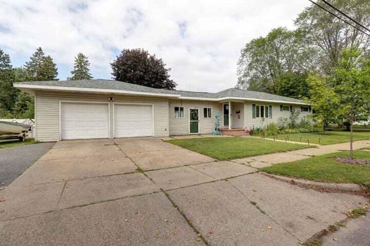 2504 Pied Piper Lane  Wausau WI 54403 photo
