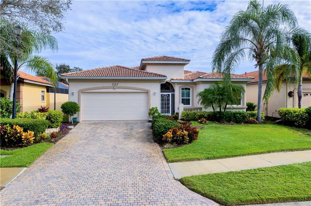 Property Photo: 232 Rio Terra FL 34285