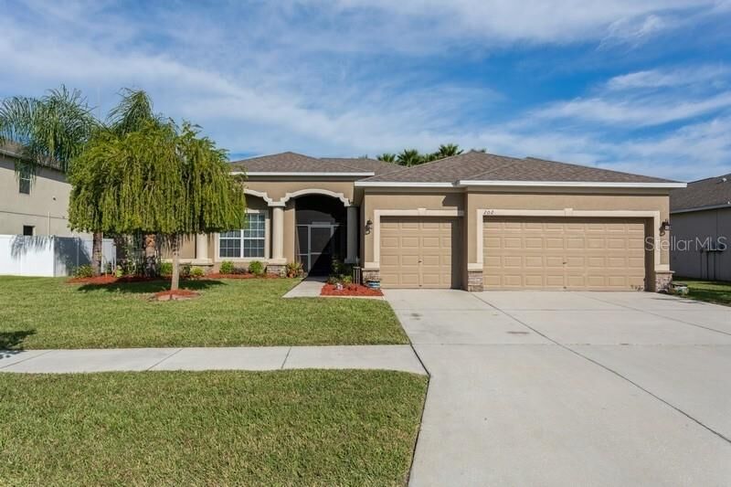 Property Photo: 202 Orange Mill Avenue FL 33570