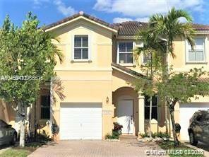 Property Photo: 12520 SW 124 Path FL 33186