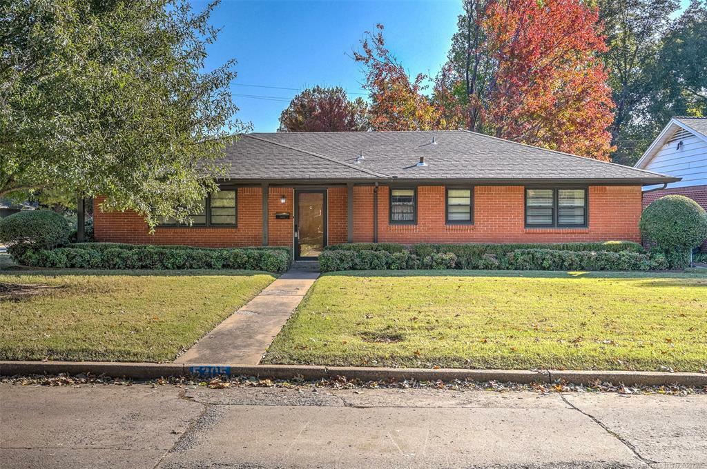 Property Photo:  5305 S Columbia Avenue  OK 74105 