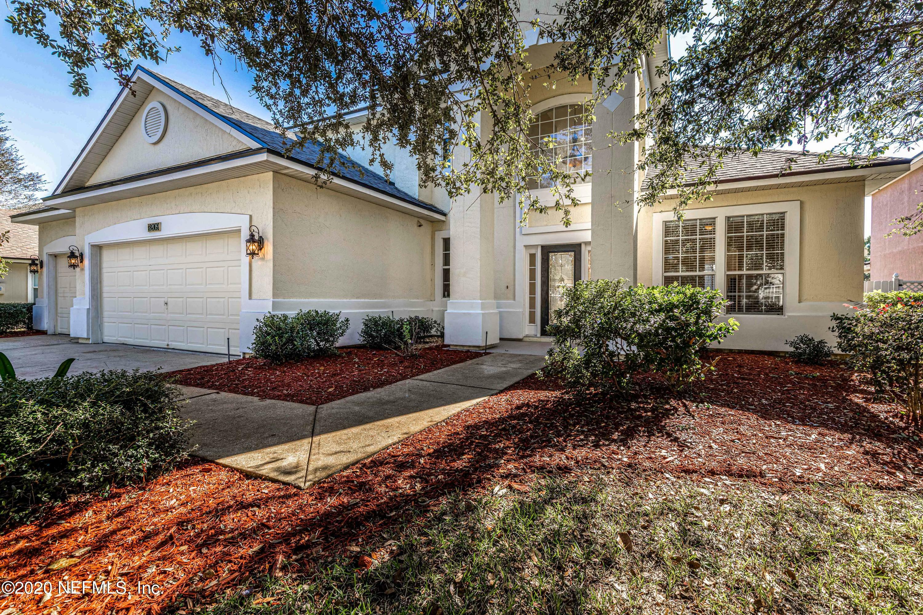 Property Photo:  3209 Stonebrier Ridge Drive  FL 32065 