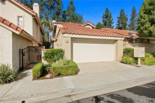 4 Avellino  Irvine CA 92620 photo