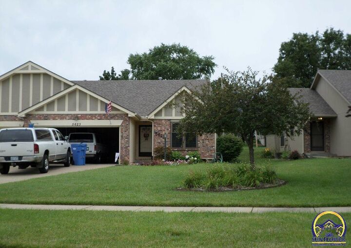 5623 SW Barrington Ct N  Topeka KS 66614 photo