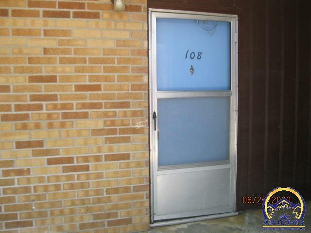 Property Photo:  2936 SW Lydia Ave #108  KS 66614 