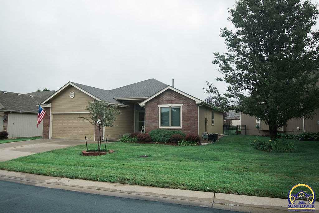 2709 SW Blue Stem Dr  Topeka KS 66614 photo