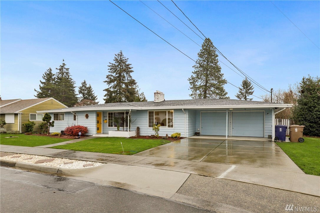 Property Photo:  6547 S K St  WA 98408 