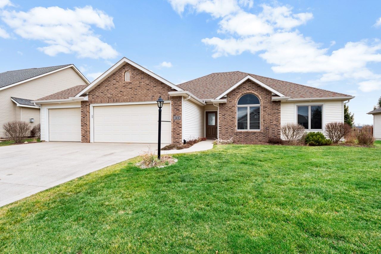 Property Photo:  13610 Falcon Ridge Cove  IN 46845 