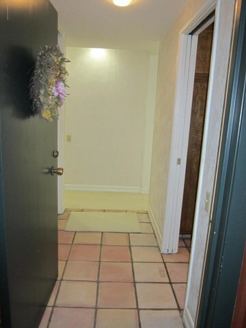 Property Photo:  960 San Pasqual Street 202  CA 91106 