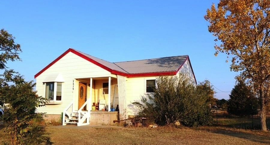 Property Photo:  7515 Lindsay Drive  KS 67851 