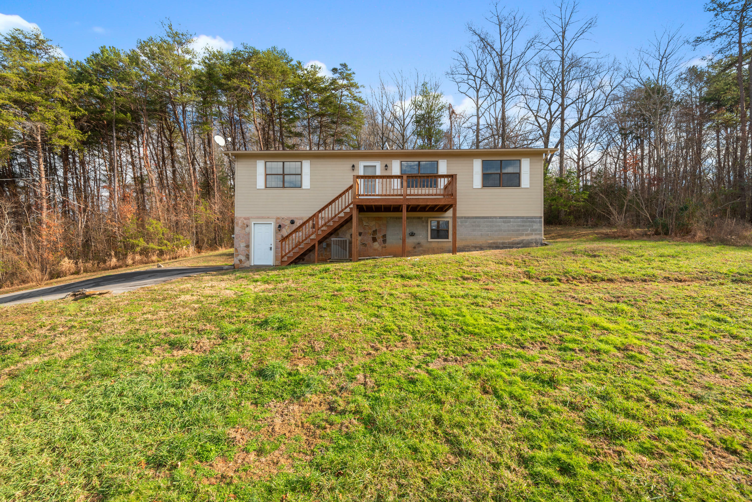 Property Photo:  115 Valley View Lane  TN 37754 