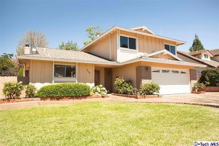 Property Photo:  25118 De Salle Street  CA 92653 