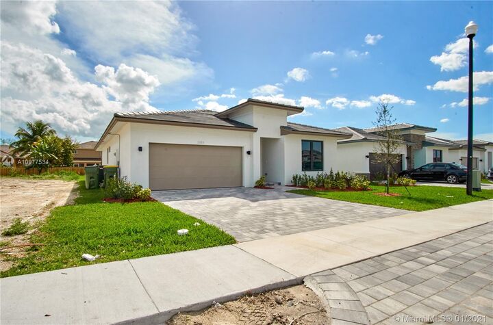 2920 SE 3rd St  Homestead FL 33033 photo