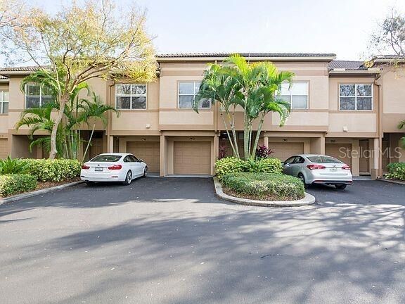 Property Photo:  625 Arbor Lake Lane 625  FL 33602 