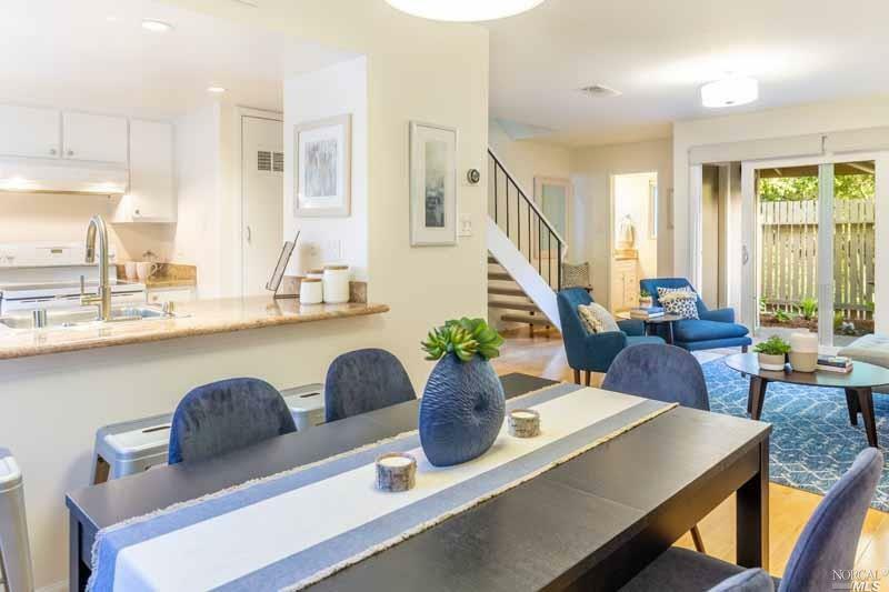 Property Photo: 245 Roundtree Way CA 94903