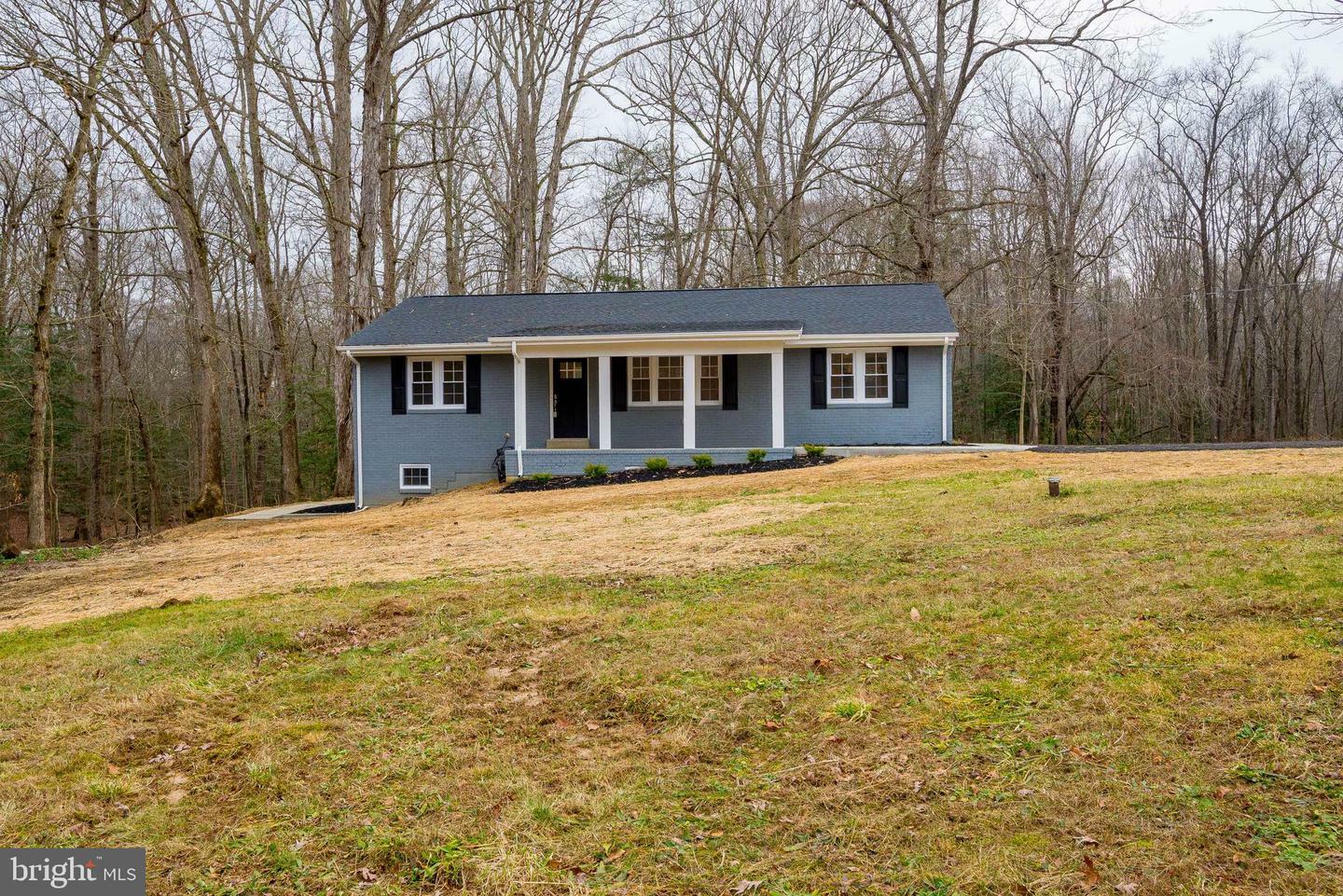 Property Photo:  8085 Lanford Place  MD 20693 