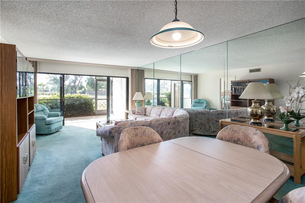Property Photo: 5804 La Puerta Del Sol Boulevard 157 FL 33715