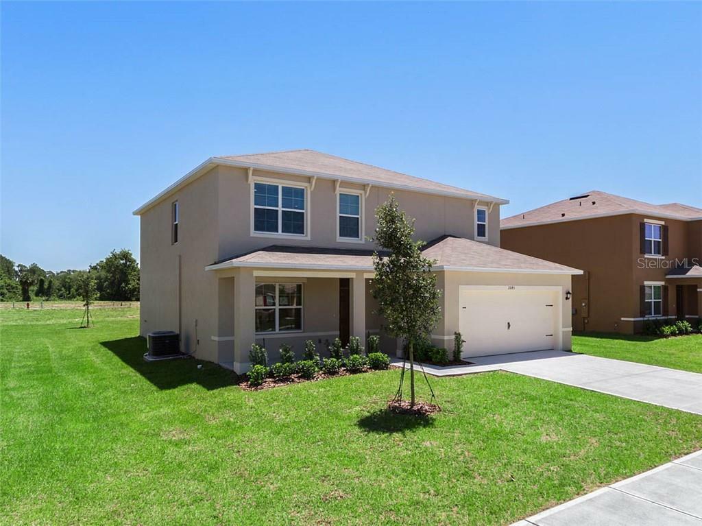 Property Photo:  3124 Logan Berry Drive  FL 32757 