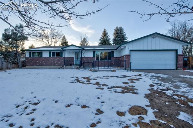 Property Photo:  2810 Flintridge Drive  CO 80918 