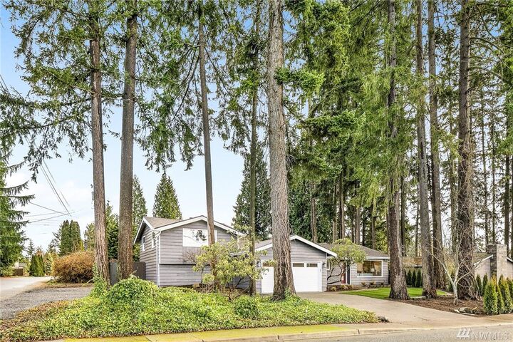 Property Photo: 23629 45th Ave SE WA 98021