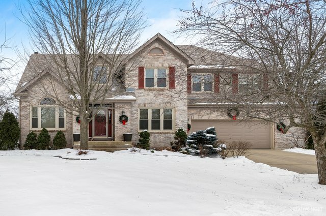 Property Photo: 510 Bent Tree Court IL 60543