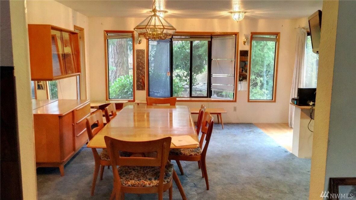 Property Photo:  3804 104th Place SE  WA 98208 