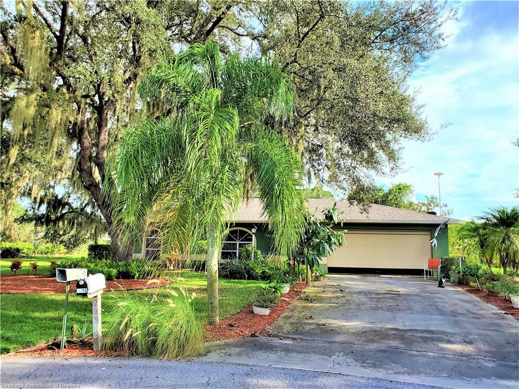 5816 Redwood Terrace  Sebring FL 33876 photo