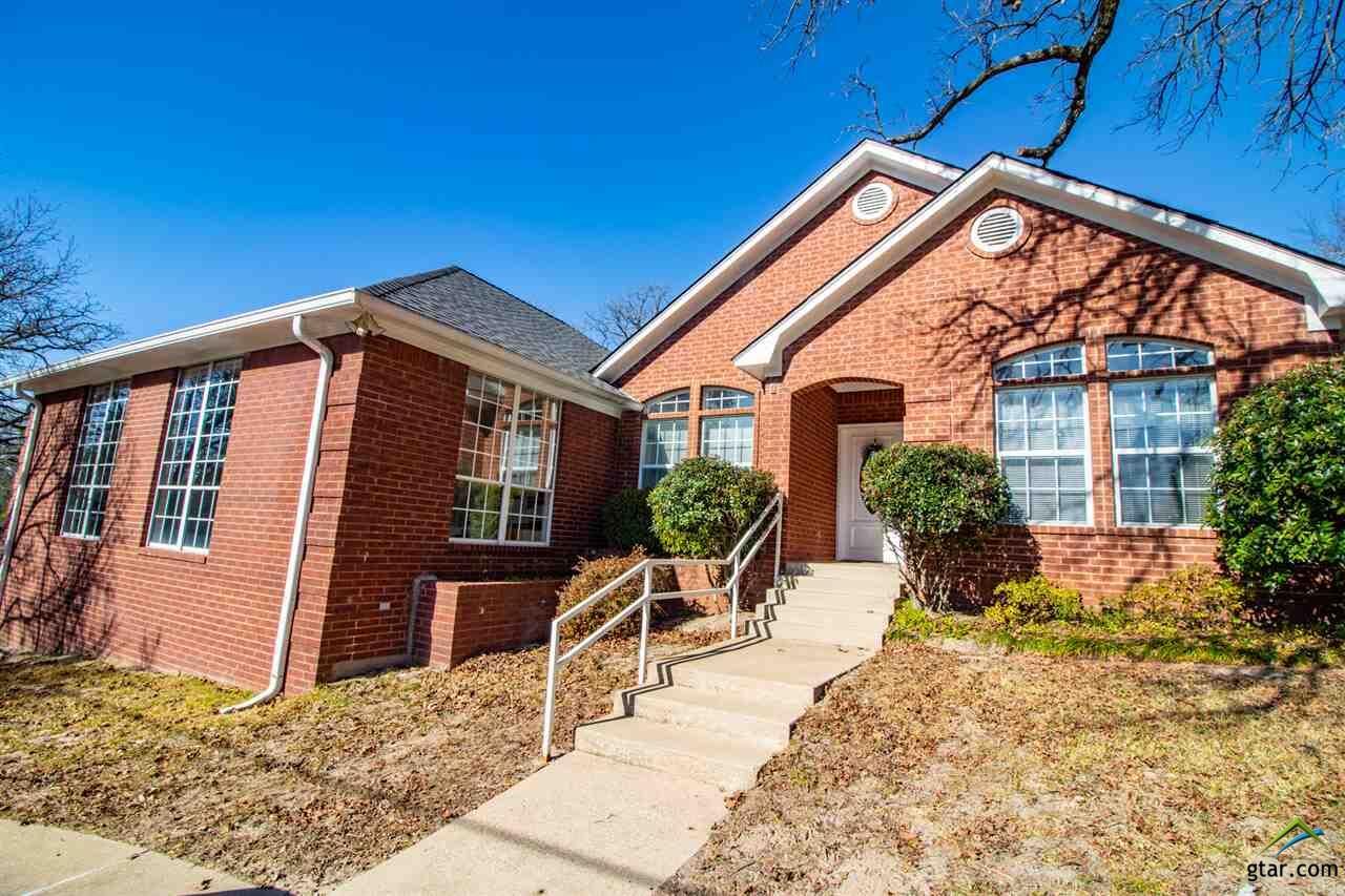 Property Photo:  309 Crestview Lane  TX 75771 