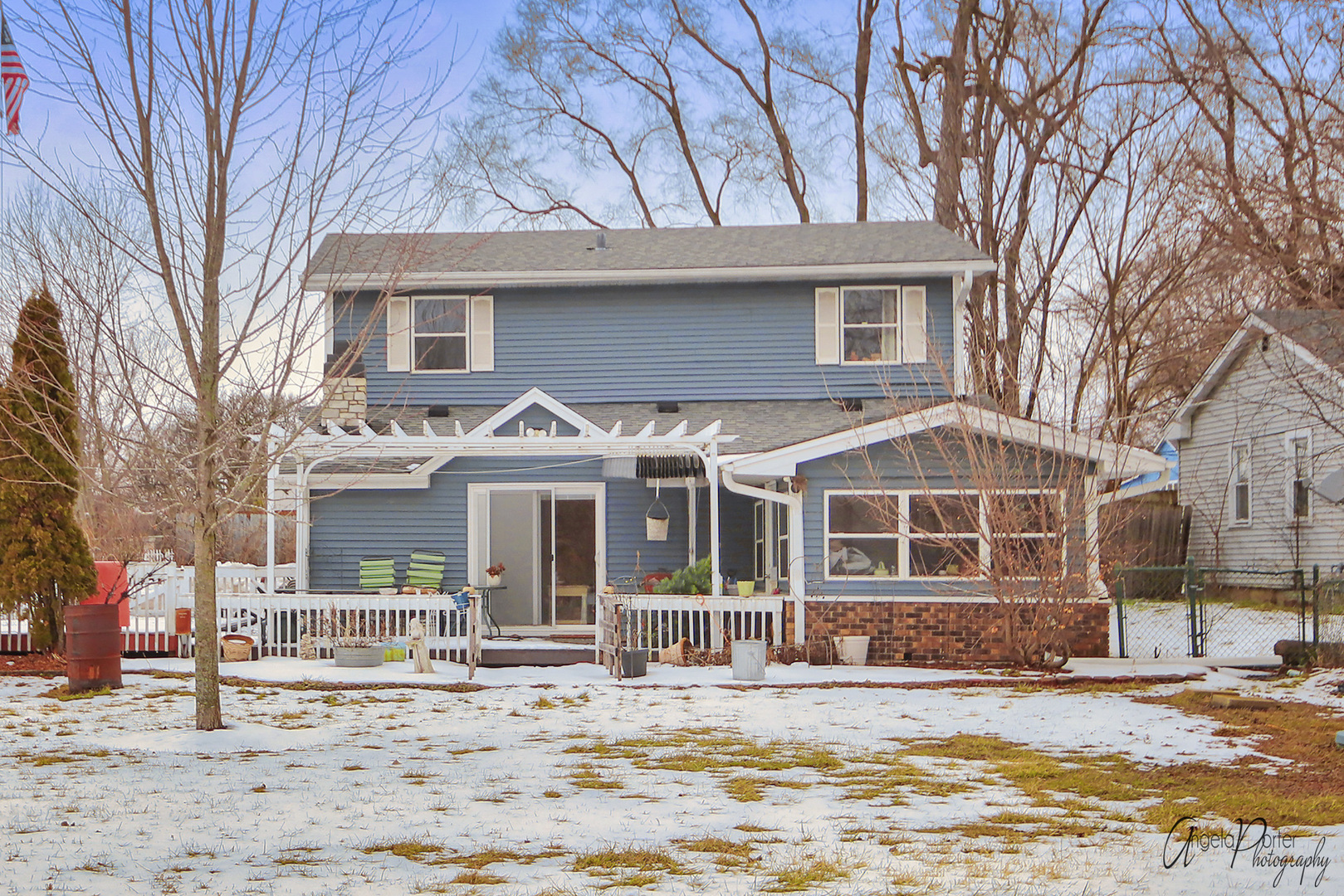 Property Photo: 2509 S Harriet Lane IL 60050