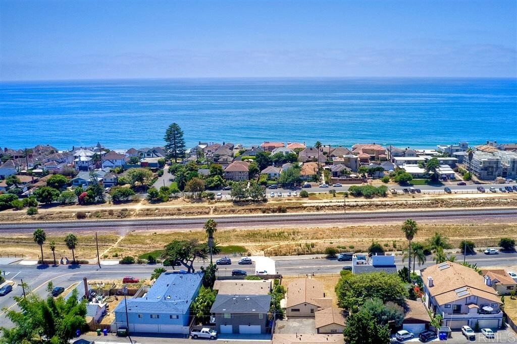 1930 Broadway  Oceanside CA 92054 photo