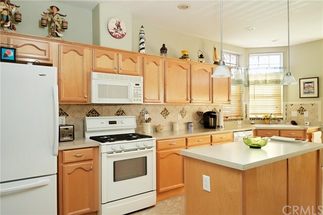 Property Photo:  804 Eaton Drive 199  CA 93420 