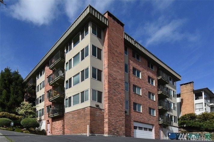 Property Photo: 3400 25th Ave W 401 WA 98199