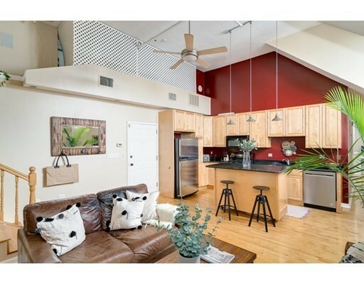 Property Photo: 441 Washington 306 MA 02150