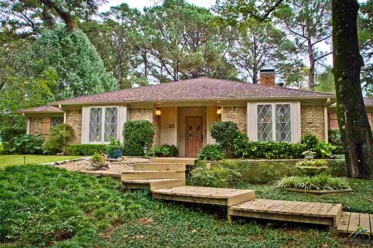 Property Photo:  111 Hideaway Lane East  TX 75771 