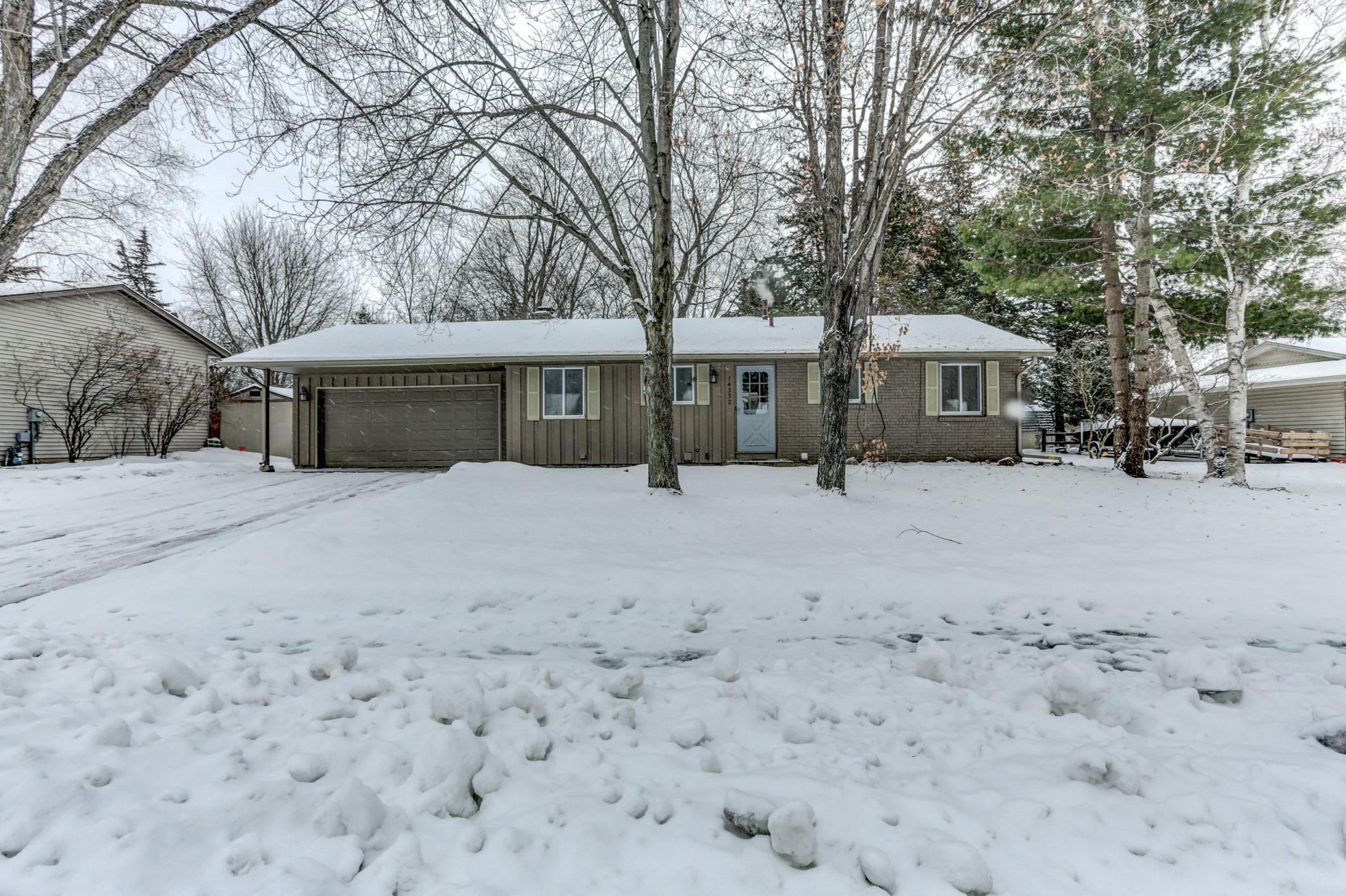 Property Photo:  14332 Garrett Avenue  MN 55124 