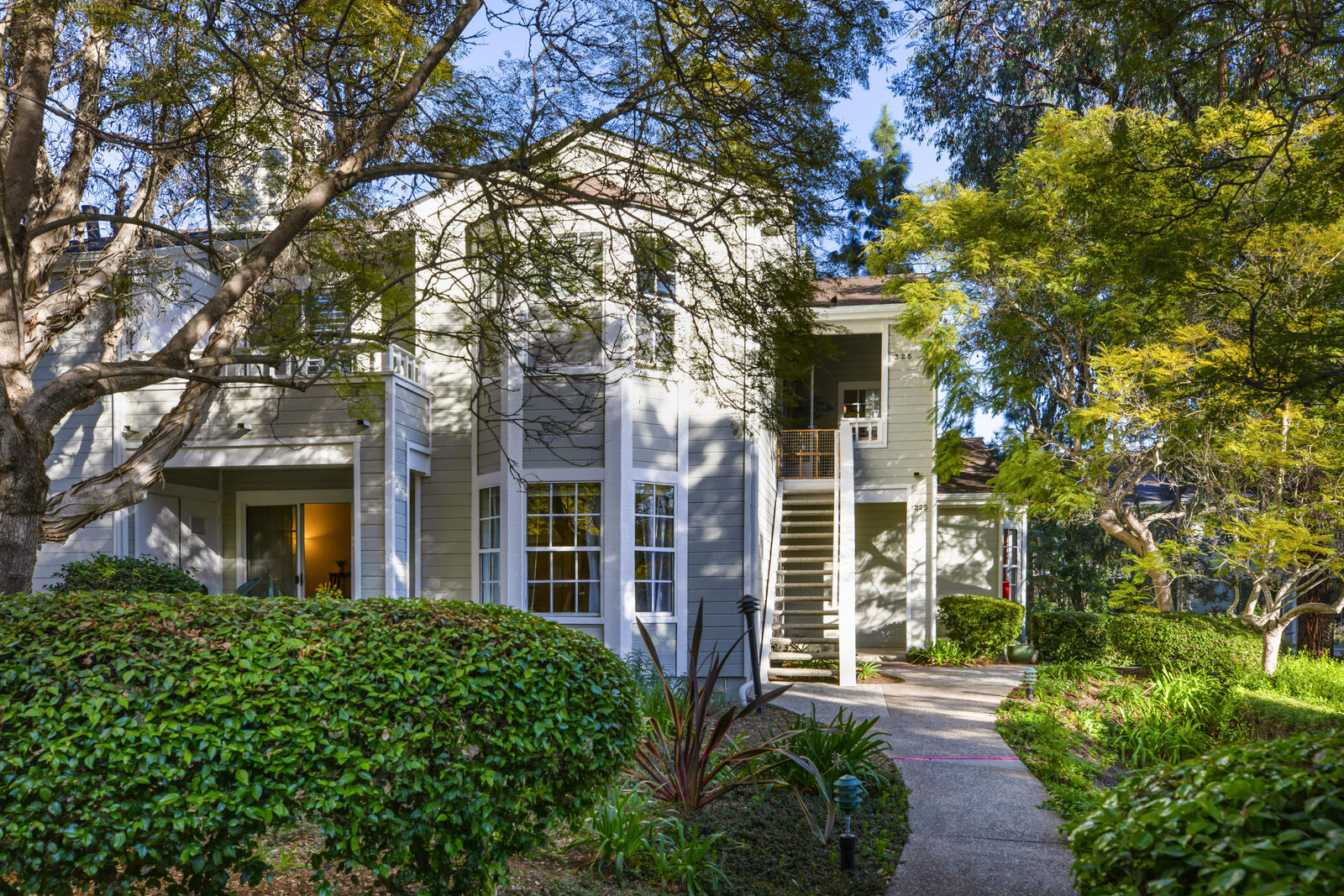 7624 Hollister Ave 225, Goleta, CA 93117/2 bath