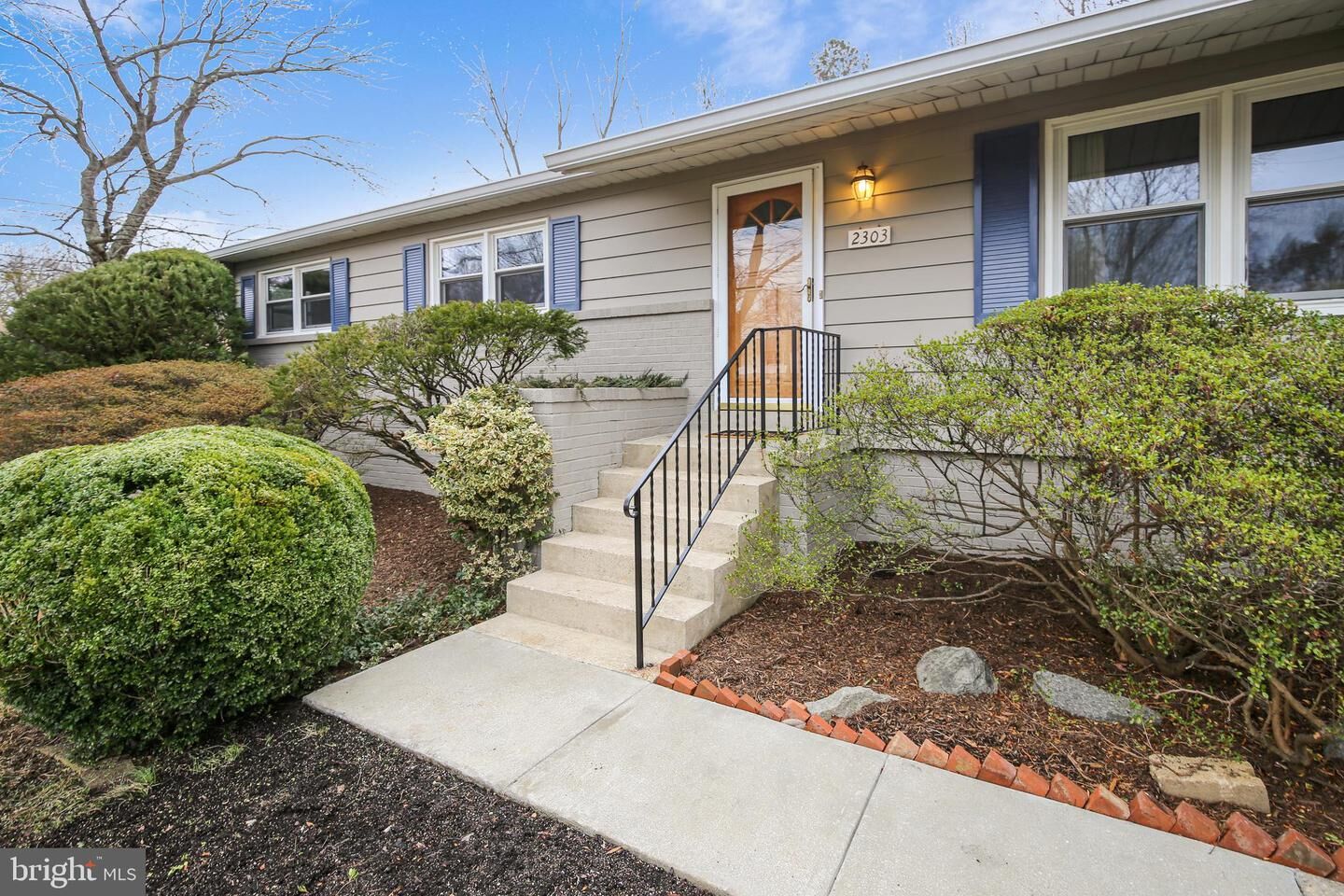 Property Photo:  2303 Lory Court  VA 22306 