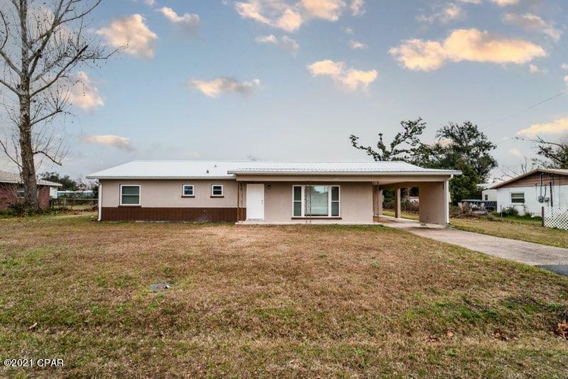 Property Photo: 1805 Carolina Avenue Avenue FL 32444