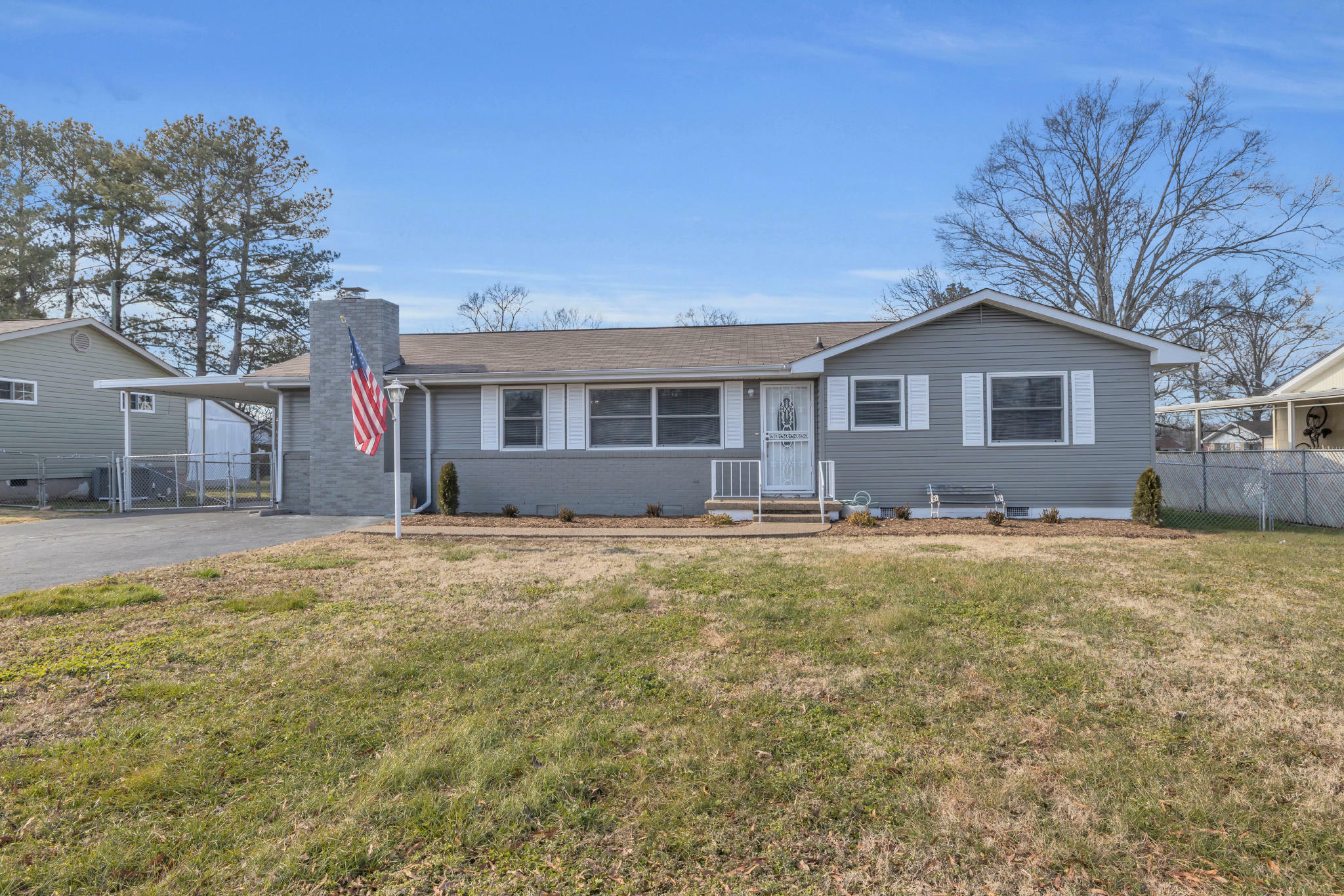 Property Photo:  1617 Sunray Drive  TN 37412 