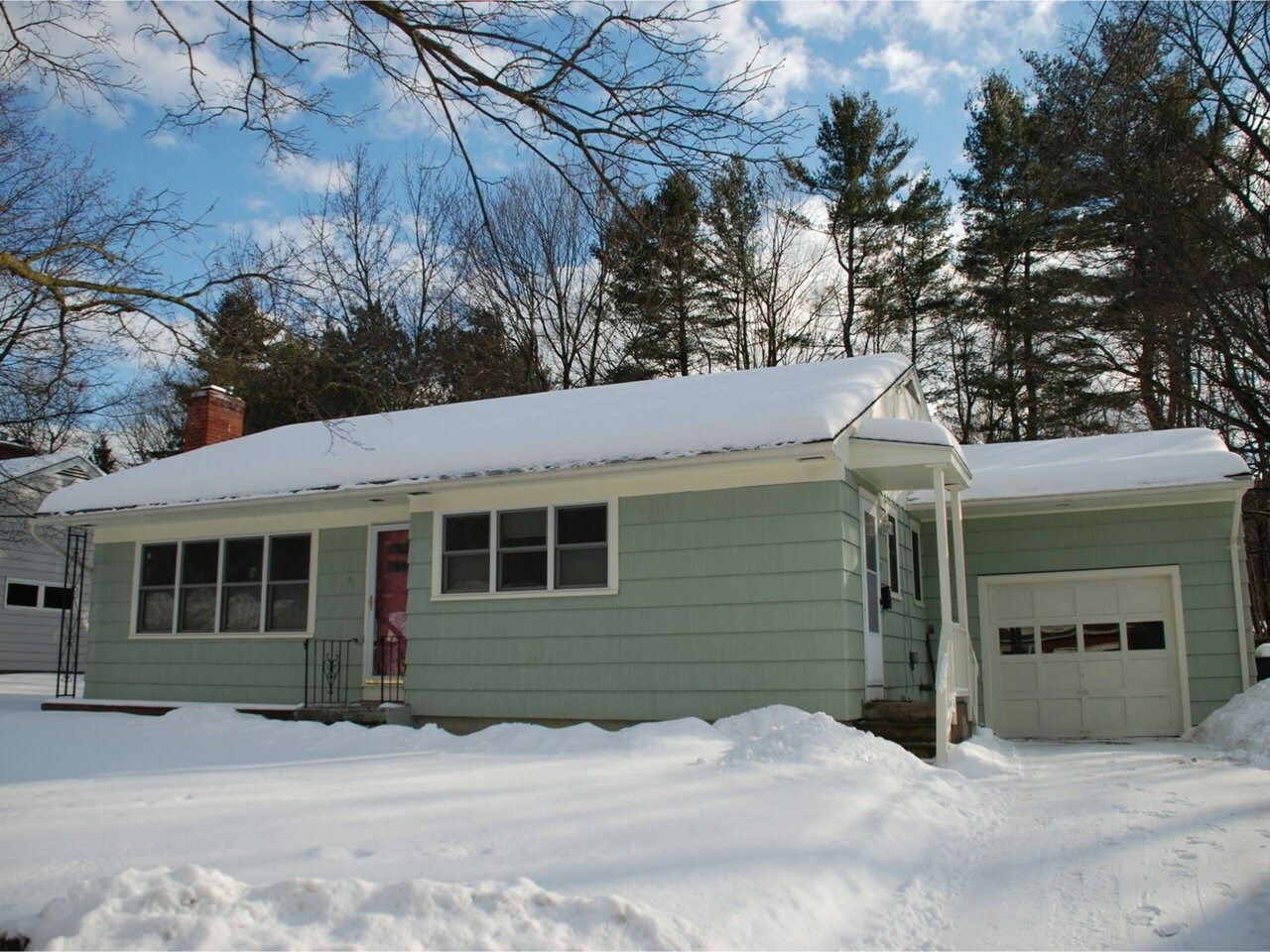 Property Photo: 31 Brewer Parkway VT 05403