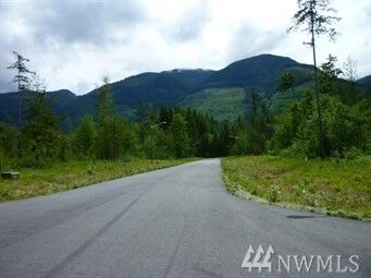 Property Photo: 8575 Trillium Lane WA 98237