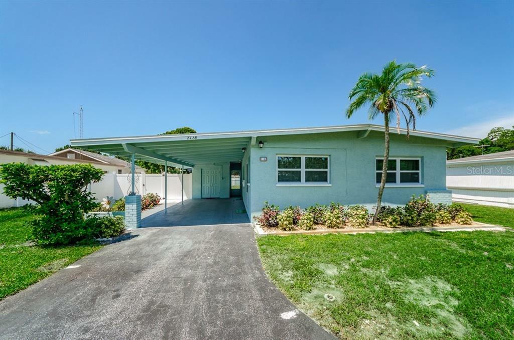 Property Photo:  7118 Park Street S  FL 33707 